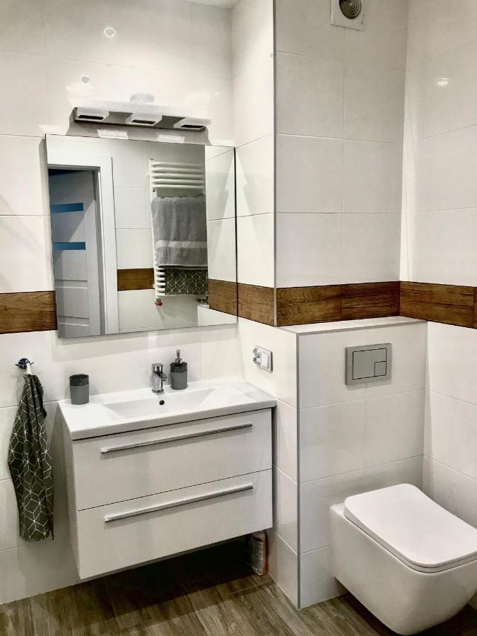 Apartament Julia สเกียร์เนียวิตเซ ภายนอก รูปภาพ